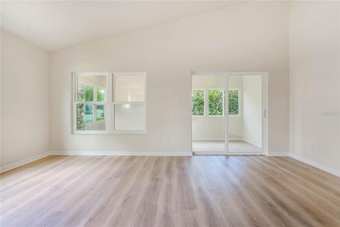 Casa en venta en Leesburg, Florida, 3 dormitorios, 189.24 m2 № 1190138 - foto 18