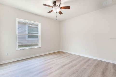 Casa en venta en Leesburg, Florida, 3 dormitorios, 189.24 m2 № 1190138 - foto 25