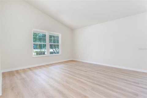 Casa en venta en Leesburg, Florida, 3 dormitorios, 189.24 m2 № 1190138 - foto 9