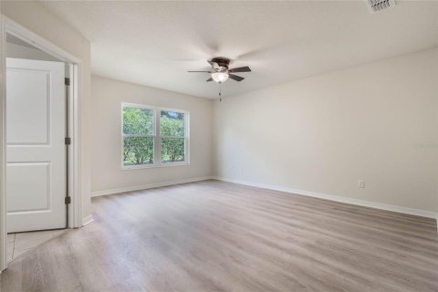 Casa en venta en Leesburg, Florida, 3 dormitorios, 189.24 m2 № 1190138 - foto 20