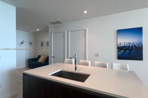 Copropriété à vendre à Miami, Floride: 2 chambres, 98.2 m2 № 1944804 - photo 3