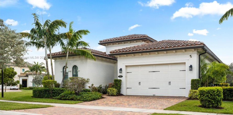 Casa en Pembroke Pines, Florida 3 dormitorios, 229.1 m2 № 1846127
