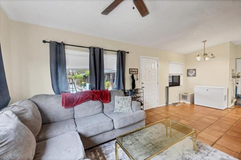 Copropriété à vendre à Englewood, Floride: 2 chambres, 80.92 m2 № 1517725 - photo 4