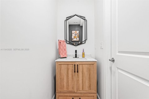 Adosado en alquiler en Homestead, Florida, 3 dormitorios, 149.76 m2 № 2059975 - foto 7