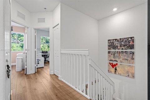 Adosado en alquiler en Homestead, Florida, 3 dormitorios, 149.76 m2 № 2059975 - foto 9