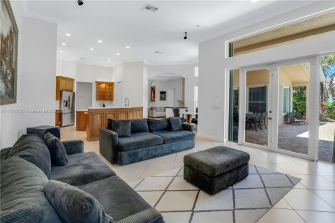 House in Davie, Florida 5 bedrooms, 313.27 sq.m. № 1701340 - photo 15