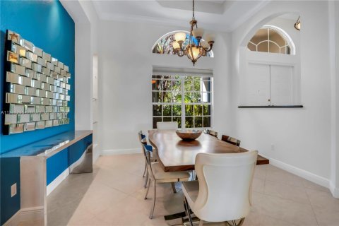 House in Davie, Florida 5 bedrooms, 313.27 sq.m. № 1701340 - photo 19