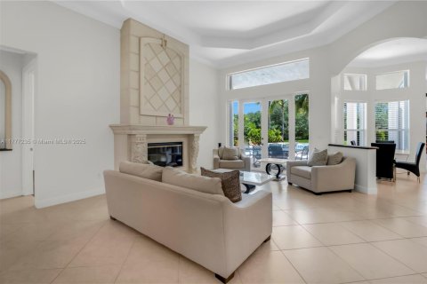 House in Davie, Florida 5 bedrooms, 313.27 sq.m. № 1701340 - photo 11