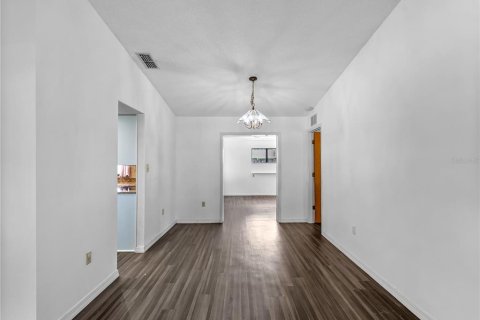 Villa ou maison à vendre à Sarasota, Floride: 3 chambres, 158.03 m2 № 1894479 - photo 15