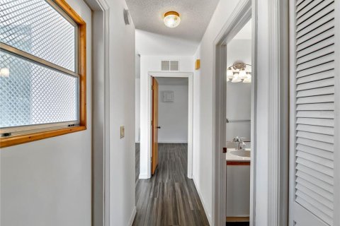 Villa ou maison à vendre à Sarasota, Floride: 3 chambres, 158.03 m2 № 1894479 - photo 25