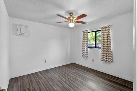 Villa ou maison à vendre à Sarasota, Floride: 3 chambres, 158.03 m2 № 1894479 - photo 24