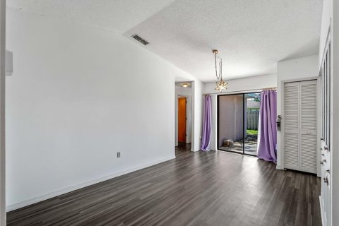 Villa ou maison à vendre à Sarasota, Floride: 3 chambres, 158.03 m2 № 1894479 - photo 20