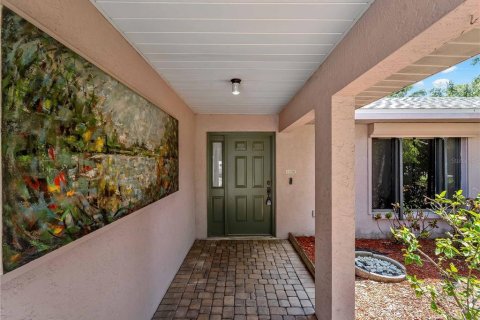 Villa ou maison à vendre à Sarasota, Floride: 3 chambres, 158.03 m2 № 1894479 - photo 2