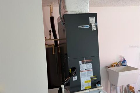 Купить виллу или дом в Те-Виллиджис, Флорида 5 комнат, 107.4м2, № 2238972 - фото 24