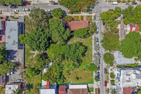 Immobilier commercial à vendre à Miami, Floride № 1881764 - photo 4