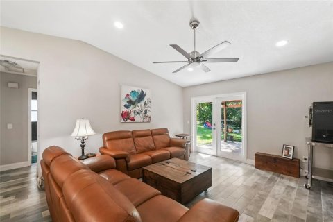 Villa ou maison à vendre à Lutz, Floride: 3 chambres, 113.15 m2 № 1906638 - photo 5