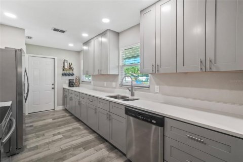 Villa ou maison à vendre à Lutz, Floride: 3 chambres, 113.15 m2 № 1906638 - photo 10