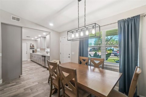 Villa ou maison à vendre à Lutz, Floride: 3 chambres, 113.15 m2 № 1906638 - photo 7