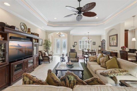 House in Parrish, Florida 4 bedrooms, 264.03 sq.m. № 2296768 - photo 5