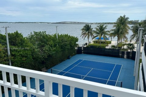 Снять в аренду кондоминиум в Майами, Флорида 1 спальня, 73.49м2, № 2034824 - фото 24