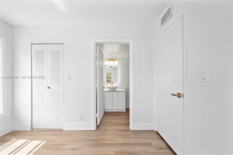 Купить кондоминиум в Делрей-Бич, Флорида 2 спальни, 78.97м2, № 2029139 - фото 11