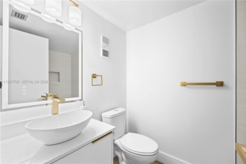 Купить кондоминиум в Делрей-Бич, Флорида 2 спальни, 78.97м2, № 2029139 - фото 18