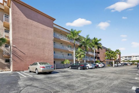 Condo in Boynton Beach, Florida, 1 bedroom  № 2377300 - photo 2