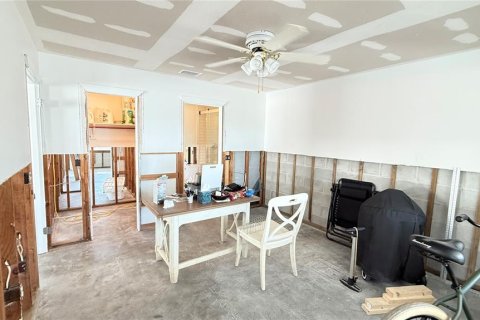 Condo in Holmes Beach, Florida, 2 bedrooms № 2167505 - photo 18
