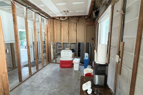 Condo in Holmes Beach, Florida, 2 bedrooms № 2167505 - photo 10