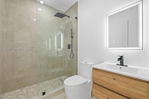 Villa ou maison à vendre à Miami Gardens, Floride: 3 chambres, 106.84 m2 № 2069030 - photo 17