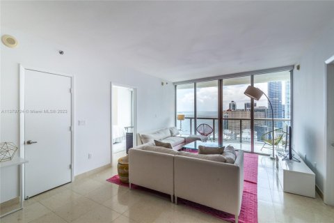 Condo in Miami, Florida, 2 bedrooms  № 1959705 - photo 5