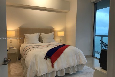 Condo in Miami, Florida, 2 bedrooms  № 1959705 - photo 28