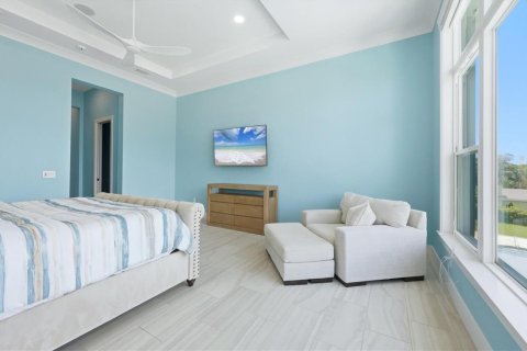 House in Sarasota, Florida 3 bedrooms, 523.6 sq.m. № 2302127 - photo 30