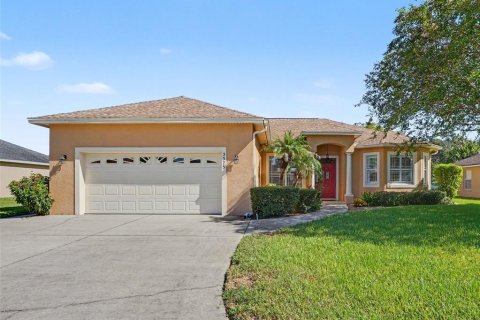 Casa en Lakeland, Florida 3 dormitorios, 166.39 m2 № 2384188