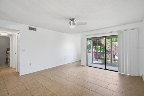 Copropriété à vendre à Bradenton, Floride: 1 chambre, 64.66 m2 № 2093971 - photo 7