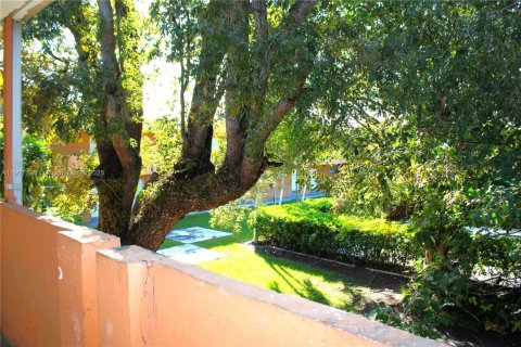 Condominio en alquiler en Cutler Bay, Florida, 2 dormitorios, 71.07 m2 № 2017388 - foto 19