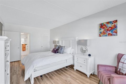 Copropriété à vendre à Longboat Key, Floride: 2 chambres, 97.18 m2 № 2109545 - photo 22