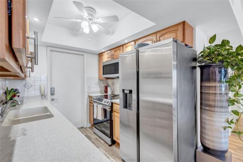 Copropriété à vendre à Longboat Key, Floride: 2 chambres, 97.18 m2 № 2109545 - photo 8