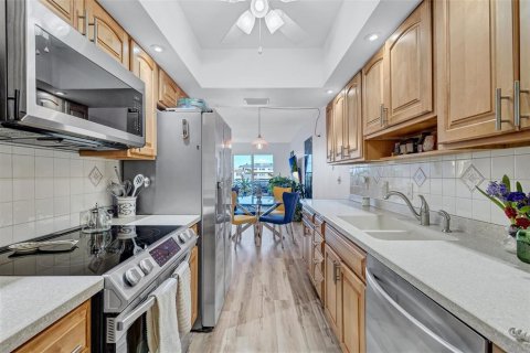 Copropriété à vendre à Longboat Key, Floride: 2 chambres, 97.18 m2 № 2109545 - photo 7