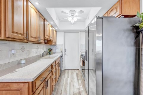Copropriété à vendre à Longboat Key, Floride: 2 chambres, 97.18 m2 № 2109545 - photo 10