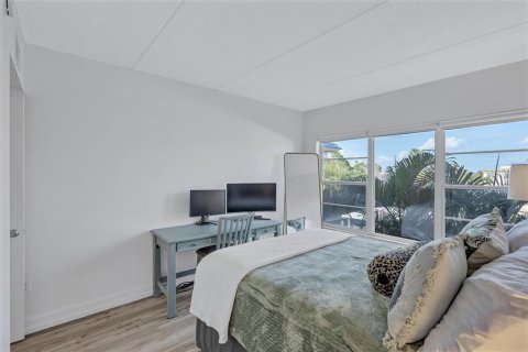 Copropriété à vendre à Longboat Key, Floride: 2 chambres, 97.18 m2 № 2109545 - photo 25
