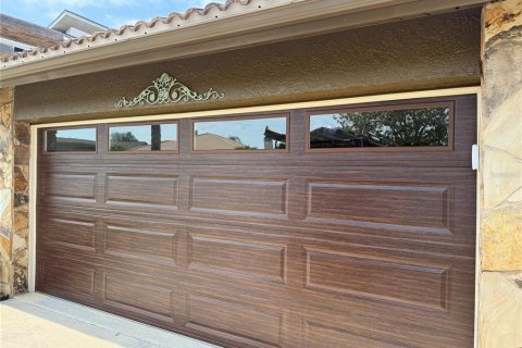 Casa en venta en New Port Richey, Florida, 3 dormitorios, 157.28 m2 № 2218501 - foto 2