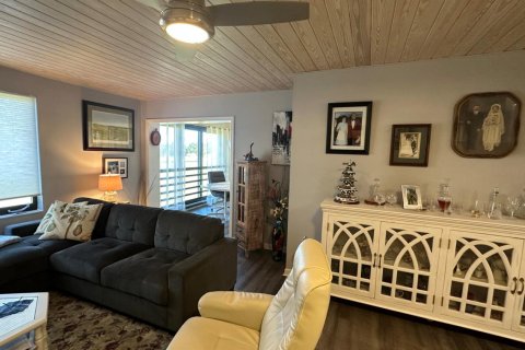 Copropriété à vendre à Stuart, Floride: 2 chambres, 110.18 m2 № 2261198 - photo 5