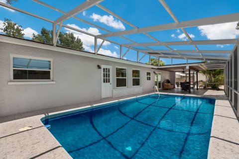Купить виллу или дом в Сарасота, Флорида 4 комнаты, 183.11м2, № 2133426 - фото 25