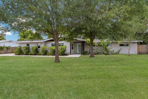 Casa en Sarasota, Florida 4 dormitorios, 183.11 m2 № 2133426