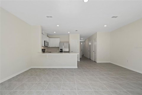 Touwnhouse à louer à Davenport, Floride: 3 chambres, 135.92 m2 № 2140858 - photo 11