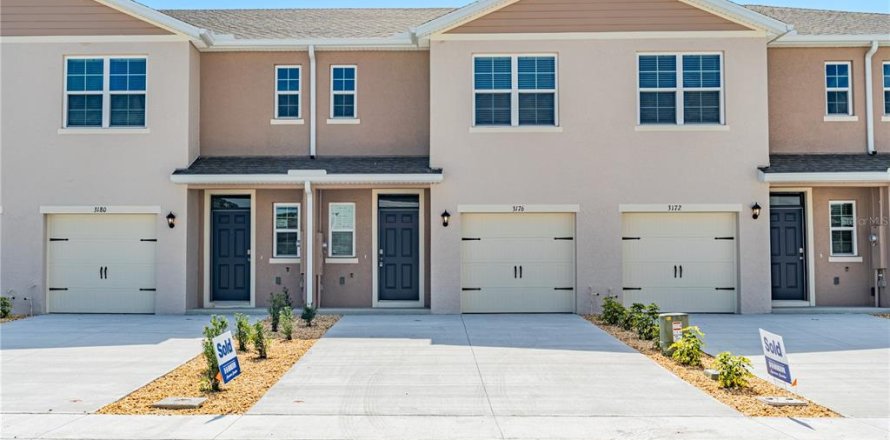 Touwnhouse à Davenport, Floride 3 chambres, 135.92 m2 № 2140858