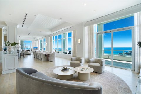 Condo in Miami Beach, Florida, 5 bedrooms  № 2013137 - photo 11