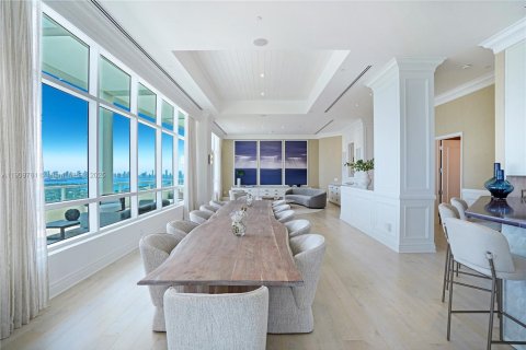Condo in Miami Beach, Florida, 5 bedrooms  № 2013137 - photo 24