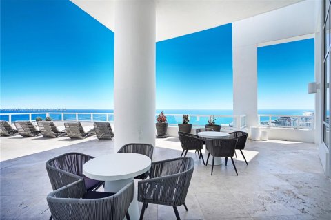 Condo in Miami Beach, Florida, 5 bedrooms  № 2013137 - photo 7